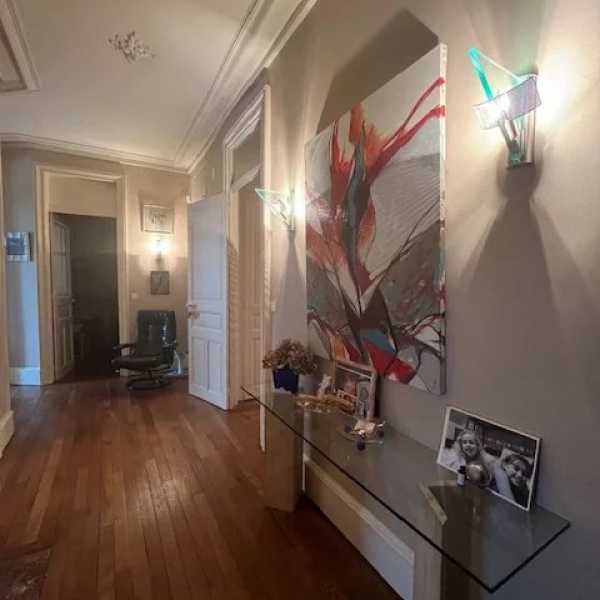 Appartement Nancy  6 Pièces 172m2